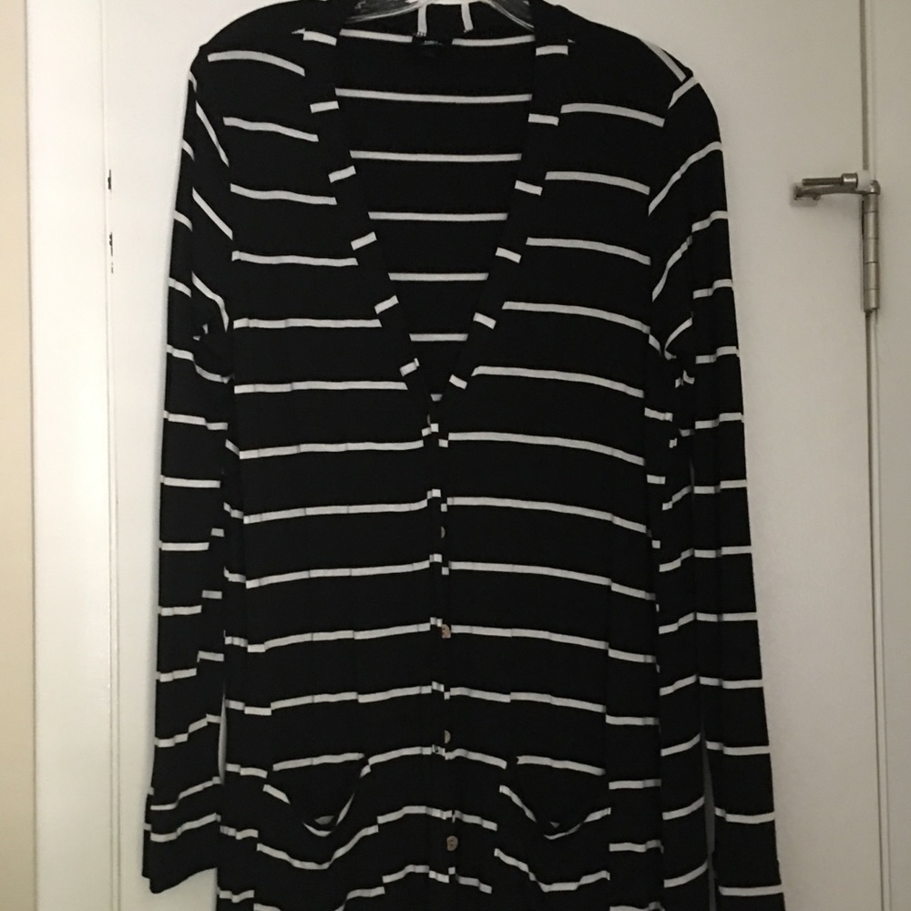 Agnes & Dora Essential Cardigan